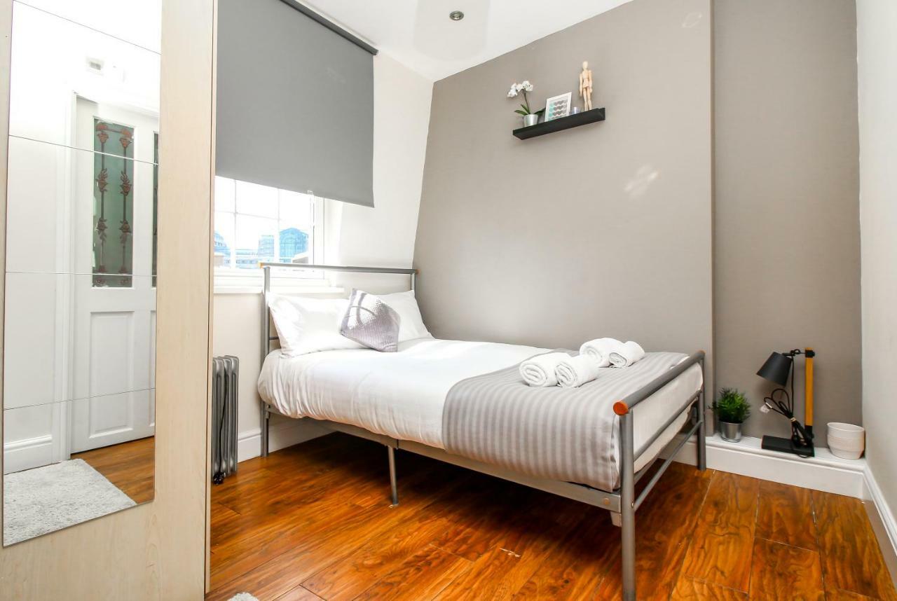City View Flat @ Liverpool St. Лондон Екстер'єр фото