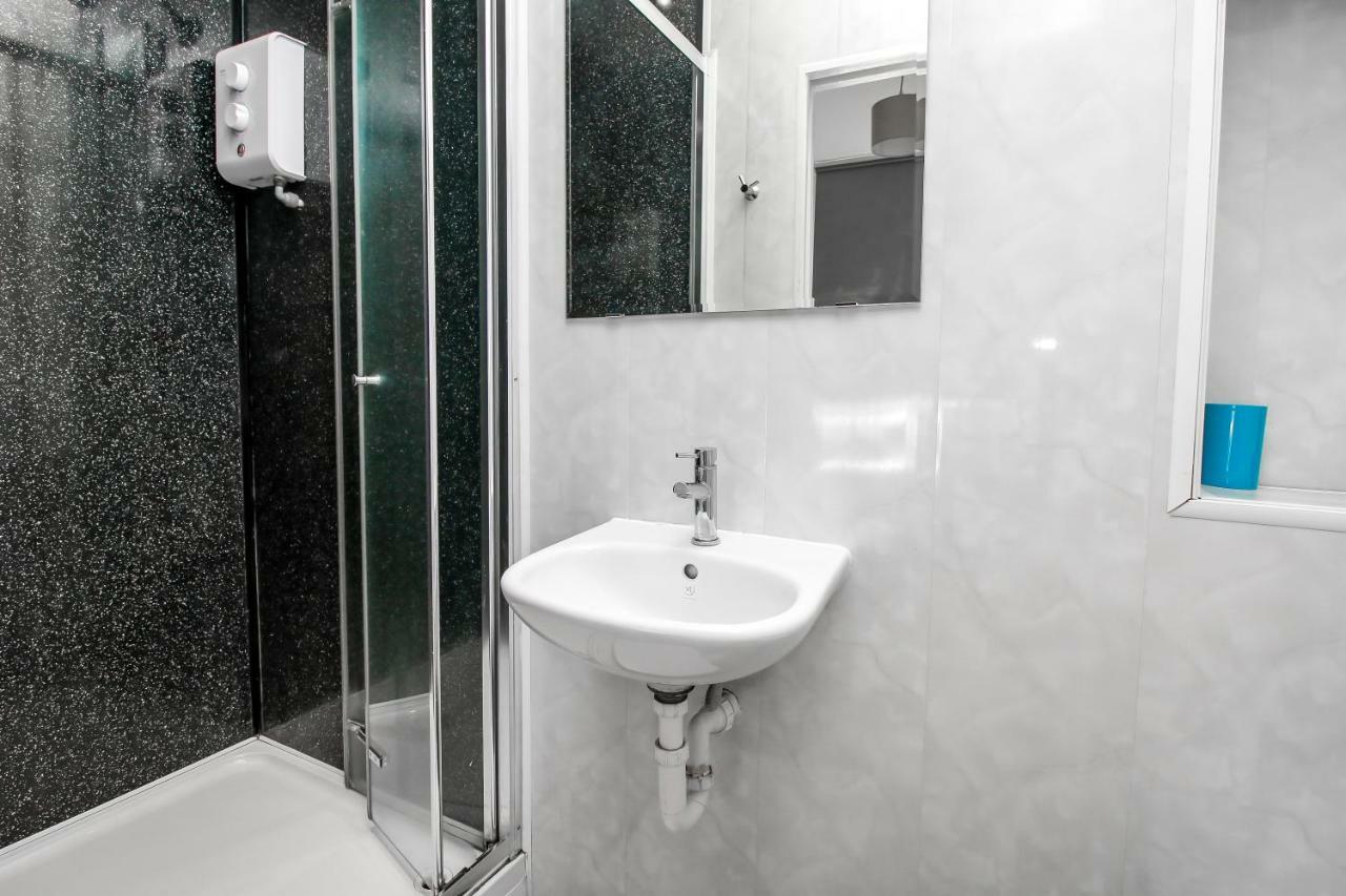 City View Flat @ Liverpool St. Лондон Екстер'єр фото