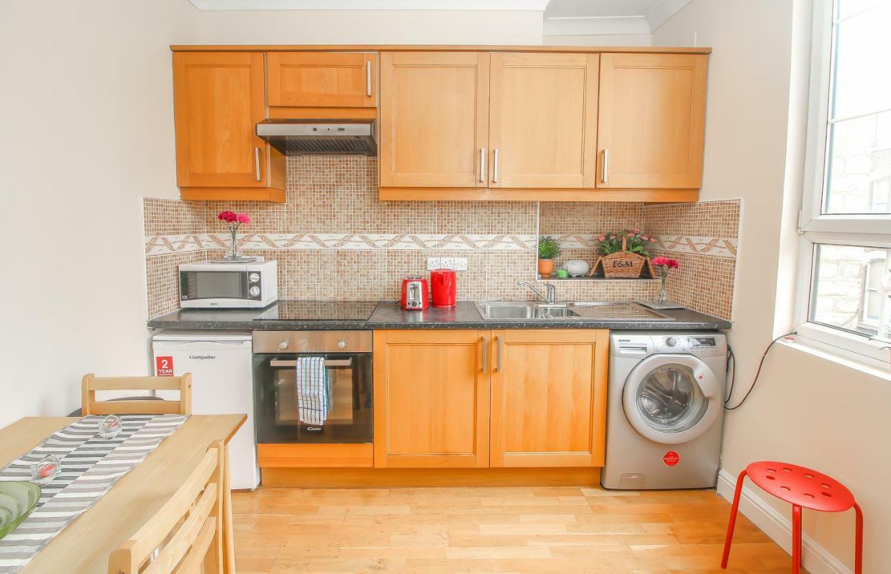 City View Flat @ Liverpool St. Лондон Екстер'єр фото
